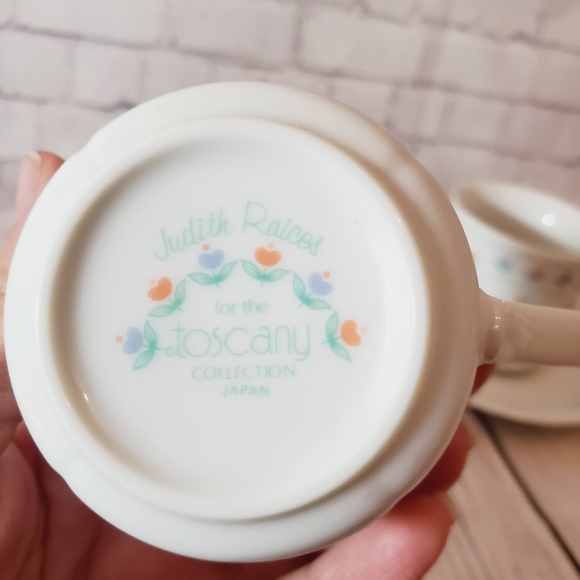 Vintage Judith Raíces for the Toscany Collection Japan cups & saucers Set - Picture 5 of 13